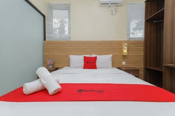 RedDoorz Syariah @ Klojen Malang