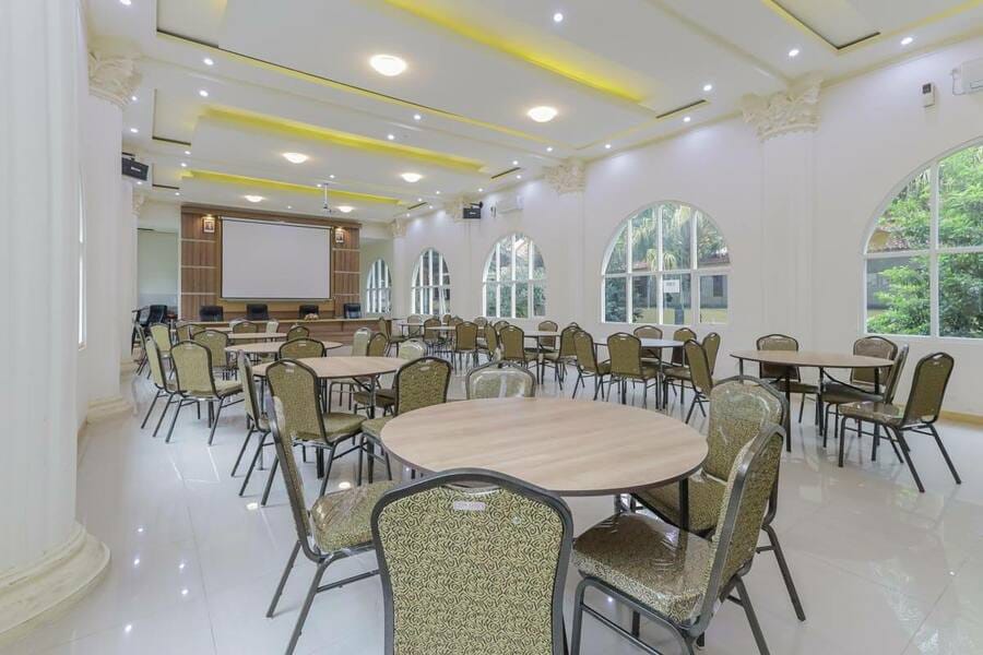 RedDoorz Syariah @ Klojen Malang