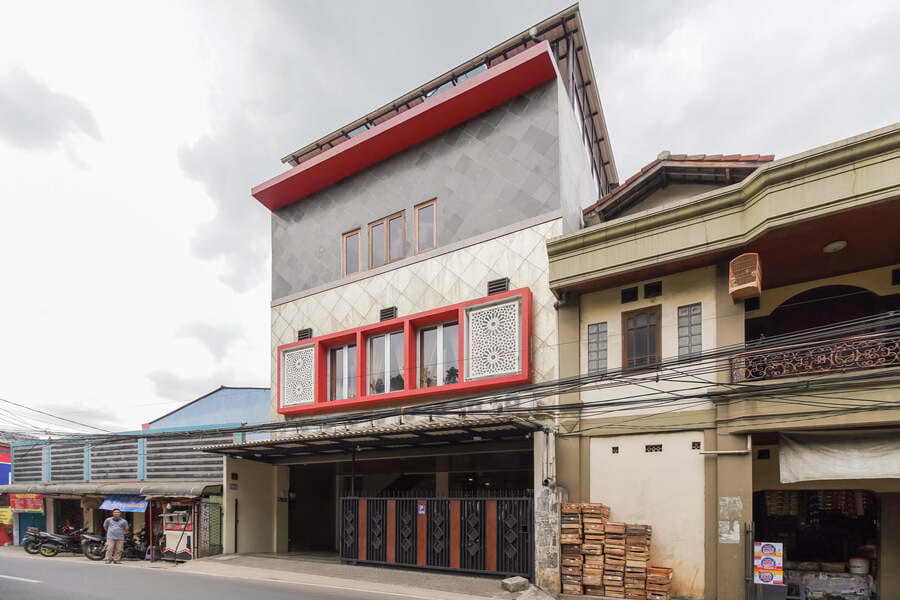 Urbanview Hotel Cantee Halim Perdanakusuma