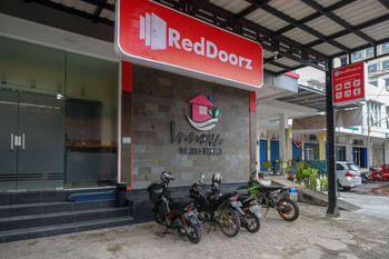 RedDoorz near Taman Pantai Alam Indah Tegal