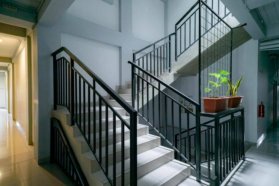 Urbanview Hotel Syariah De Umbrella Ciputat