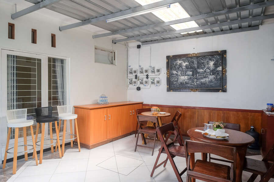 RedDoorz Syariah near Kampus UNSOED Purwokerto