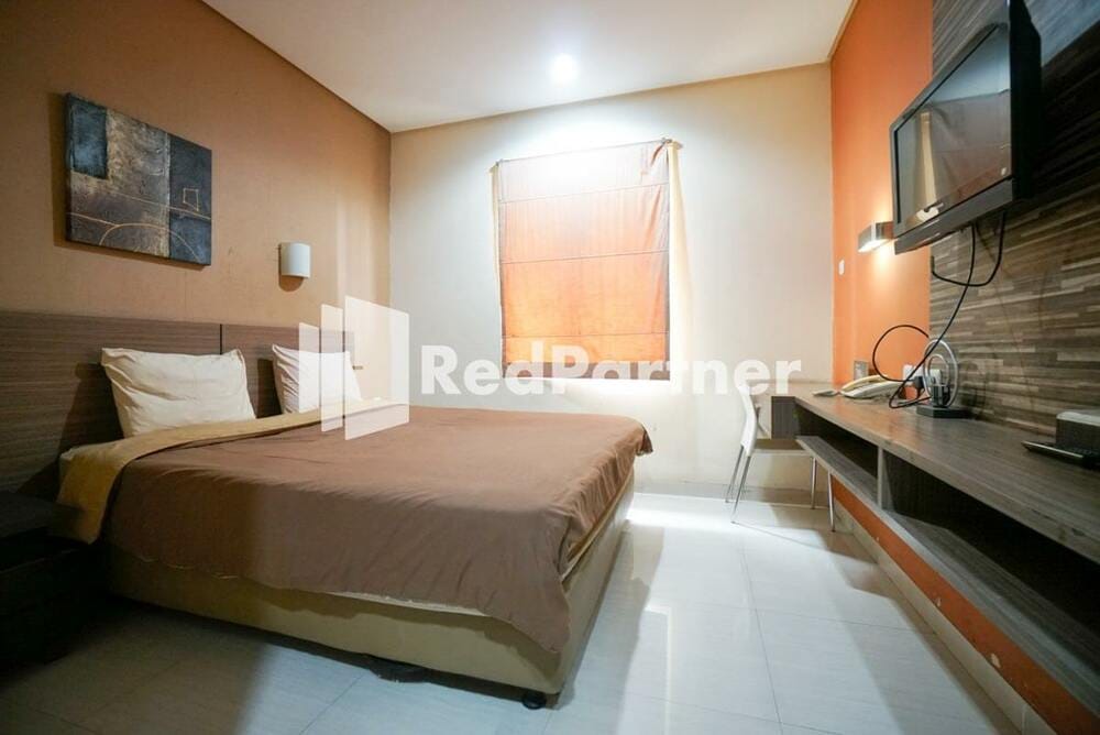 SALE Room