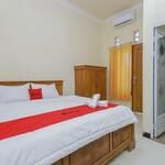 RedDoorz Syariah near Alun Alun Pasuruan