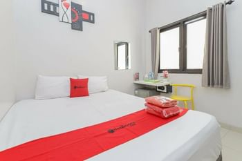 RedDoorz @ K23 Rungkut Madya