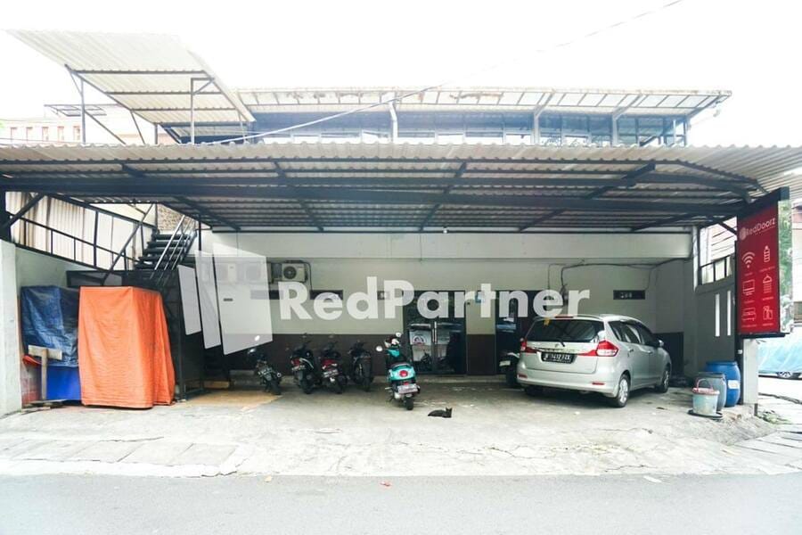 Bright Residence near ITC Mangga Dua RedPartner