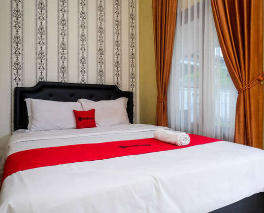 RedDoorz @ Paris Ocean
