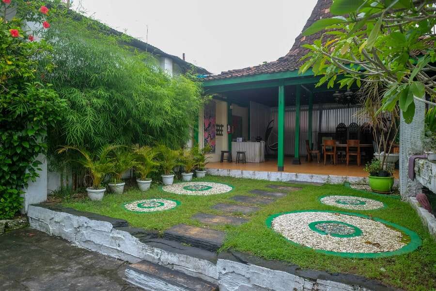 RedDoorz @ Paris Ocean