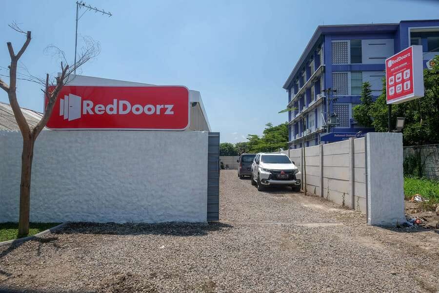 Reddoorz near Tugu Kartasura