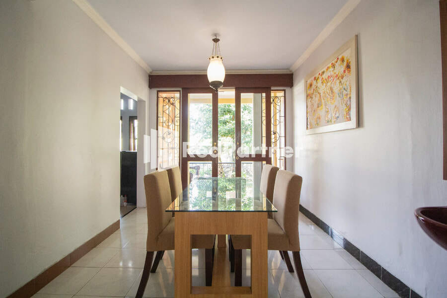 The Doctor Guest House Syariah RedPartner near Pakuwon Mall Yogyakarta