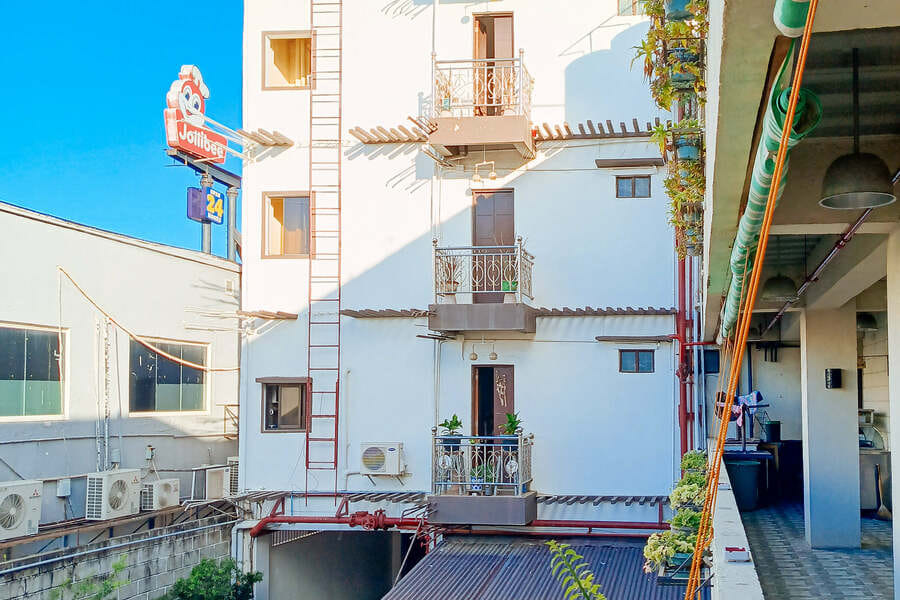 Hotel Elinas and Restaurant