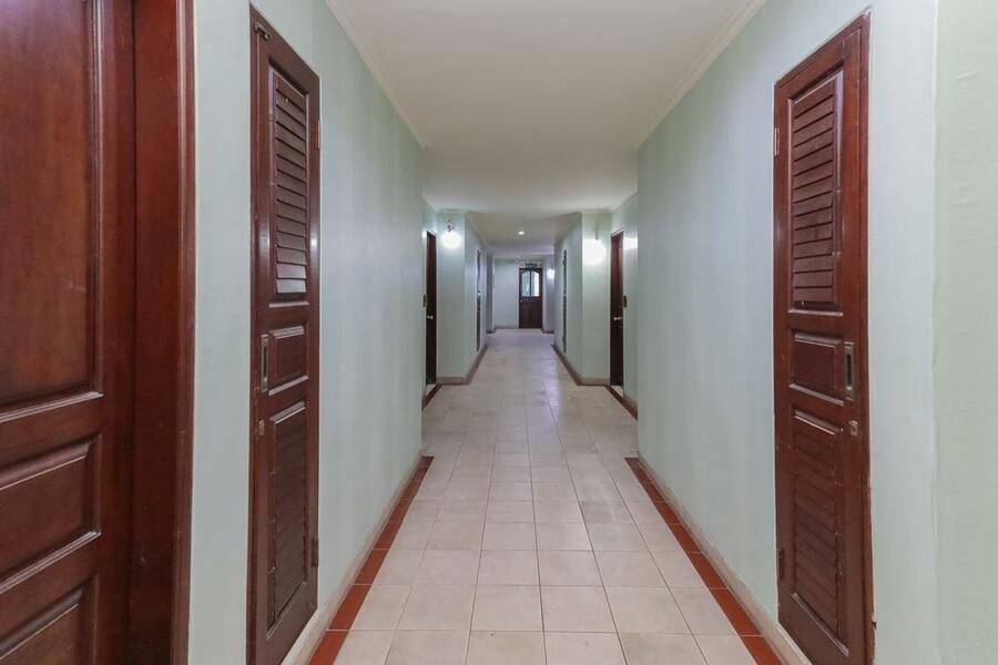 Urbanview Hotel Taman Suci Denpasar Bali