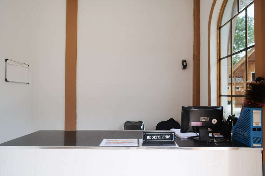 Urbanview Villa Kolopaking Kebumen by RedDoorz