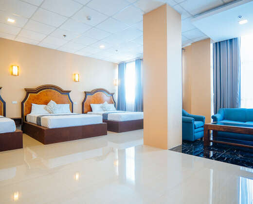 RedDoorz Plus @ Hotel Platinum Occidental Mindoro