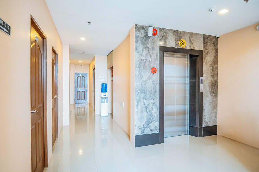 RedDoorz Plus @ Hotel Platinum Occidental Mindoro