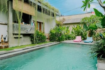 The Kumpi Bali by The Lavana