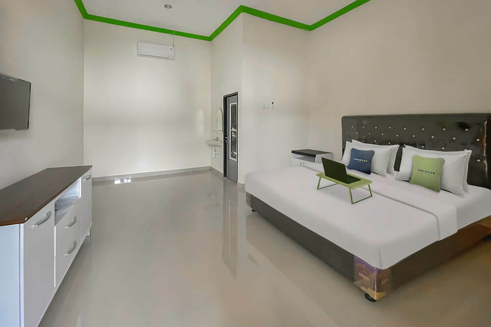 Deluxe Rooms