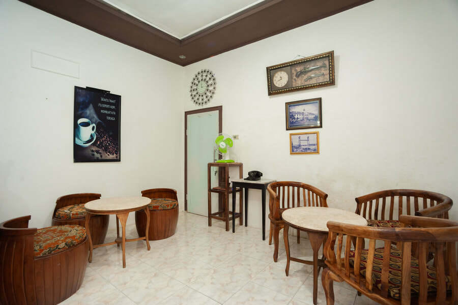 RedDoorz Syariah @ Jalan KH. Mas Mansur Lampung