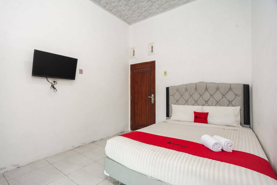 RedDoorz Syariah @ Jalan Panglima Polim Lampung