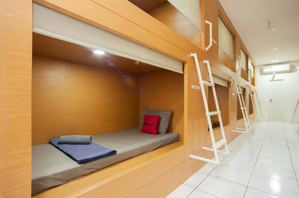 Deluxe Single Bed in Mixed Dormitory