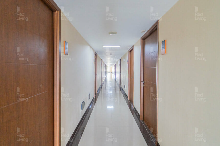 RedLiving Apartemen Cinere Resort - Gold Room