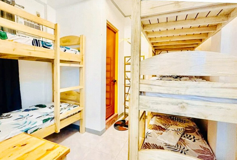 RedDoorz Suite