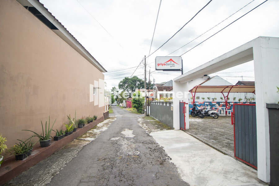 Griya Damai Syariah Yogyakarta RedPartner