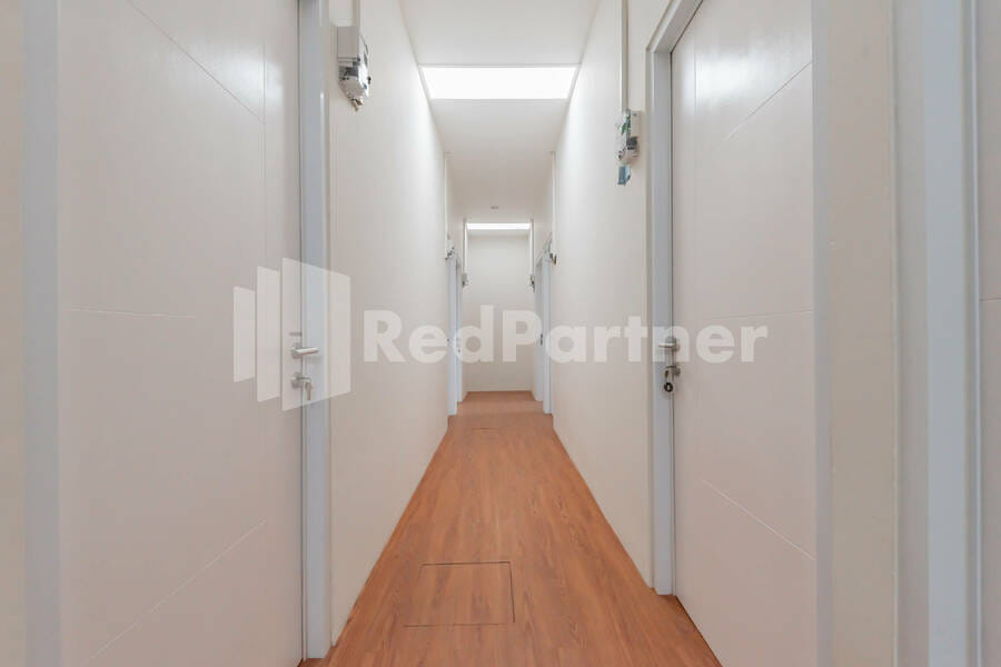 158 Guest House Syariah RedPartner
