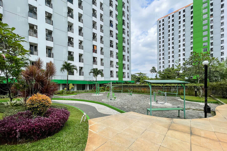 RedLiving Apartemen Green Lake View Ciputat - Pelangi Rooms 1 Tower E