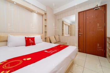 RedLiving Apartemen Green Lake View Ciputat - CRI Room Tower E