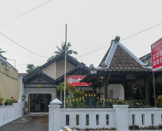 RedDoorz @ Pondok Eyang Obi Sleman