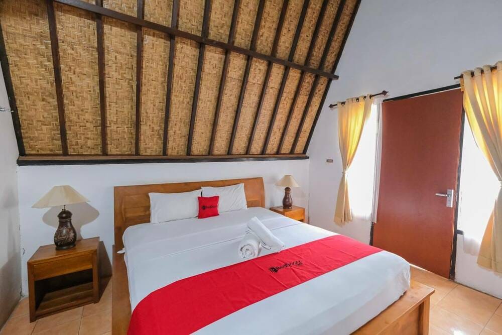 RedDoorz Room