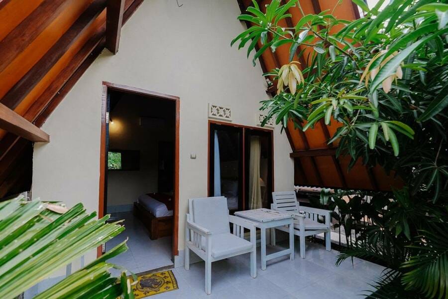 RedDoorz @ Ocean 2 Gili Trawangan