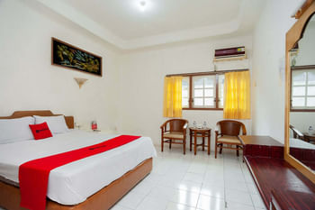RedDoorz @ Jalan Jendral Sudirman Jambi 2