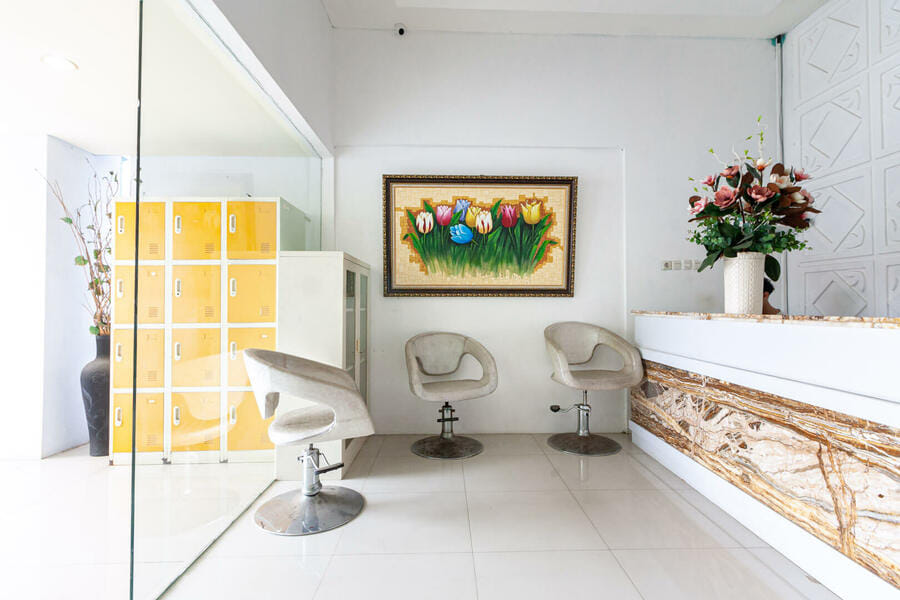 Urbanview Daniela Jambi by RedDoorz