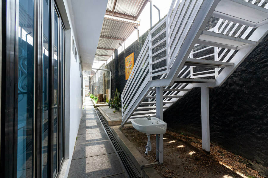 Urbanview Daniela Jambi by RedDoorz