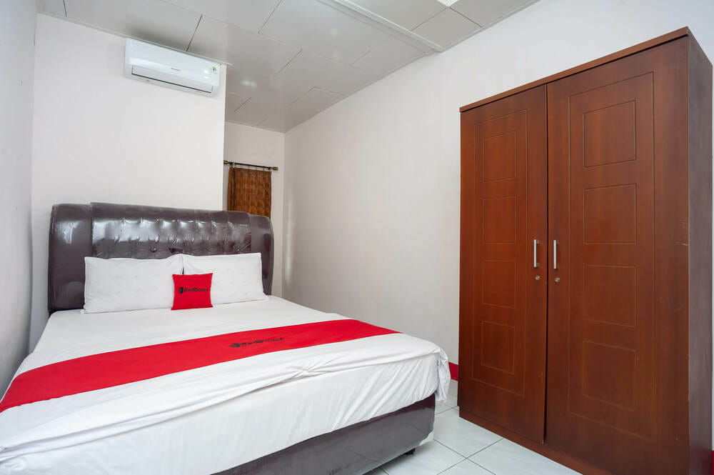 RedDoorz SALE
