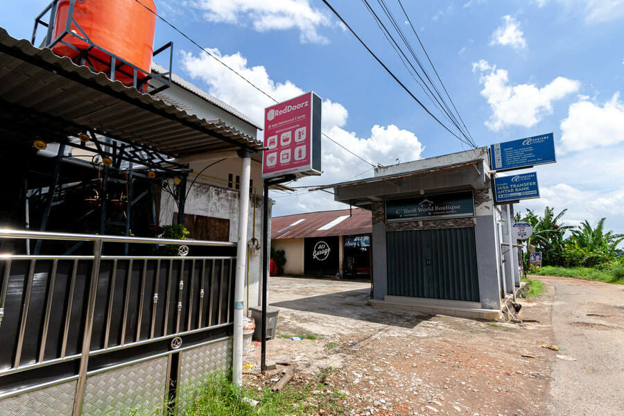RedDoorz @ Jalan Sidomuncul 2 Jambi