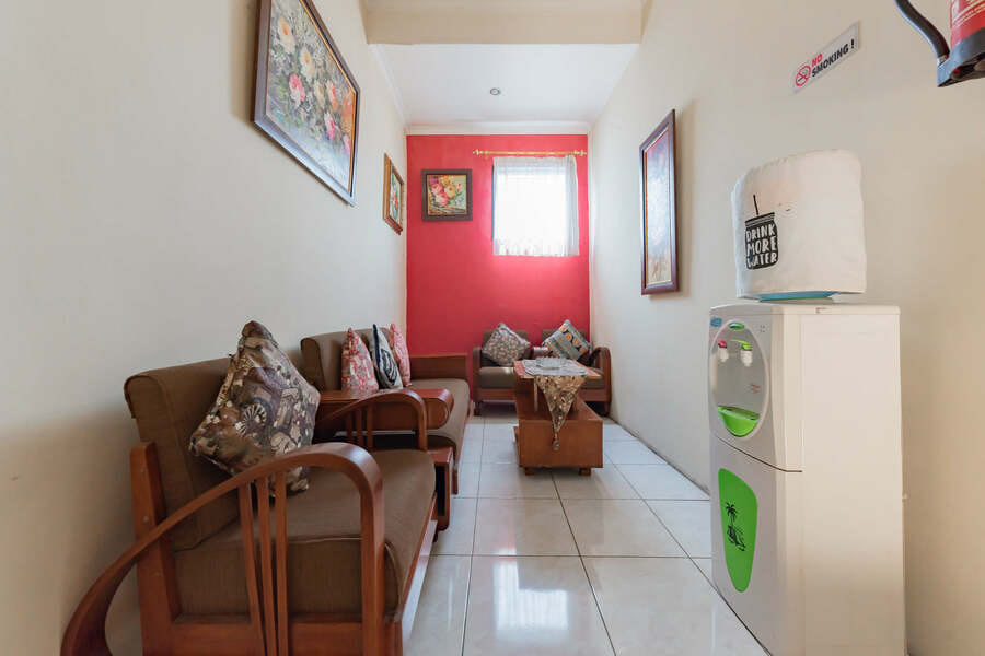 RedDoorz Syariah @ Sudirman Street Garut