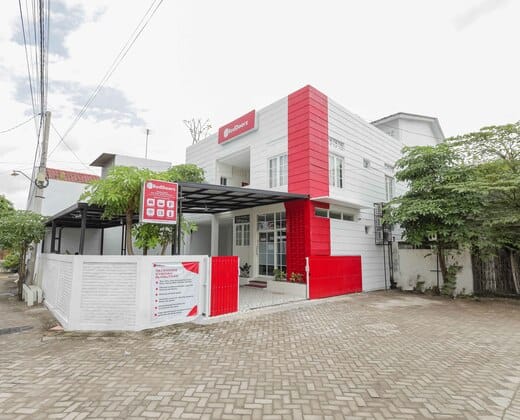 RedDoorz Syariah near GOR Bung Karno Nganjuk