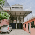 RedDoorz Syariah near Stasiun Karet
