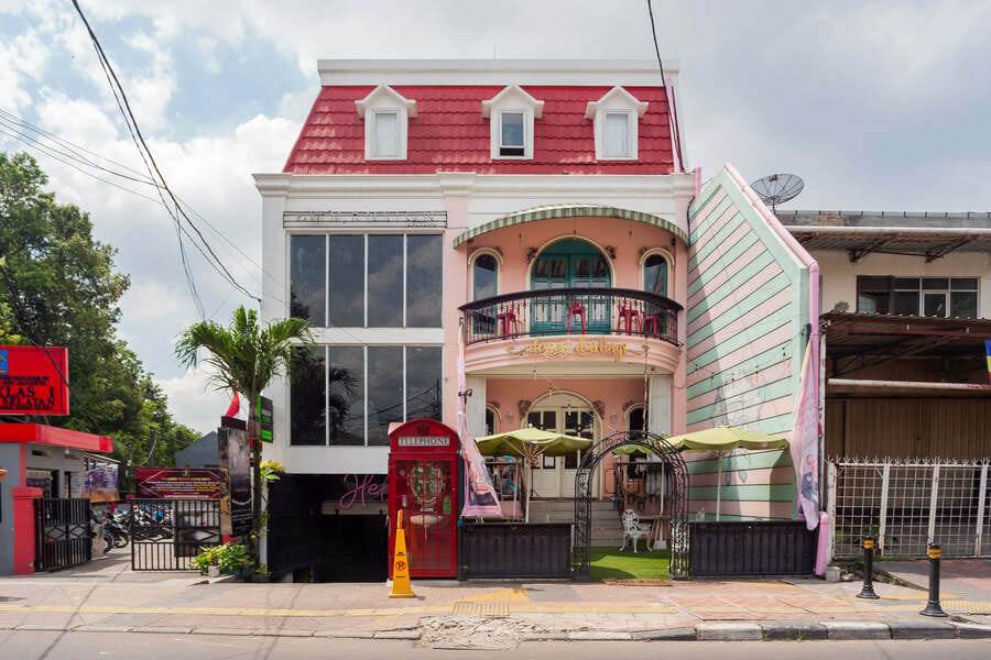 Urbanview Hotel Jagakarsa