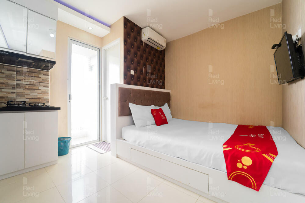 Studio Room