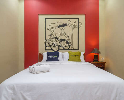 Urbanview Hotel Syariah Wisnugraha by RedDoorz