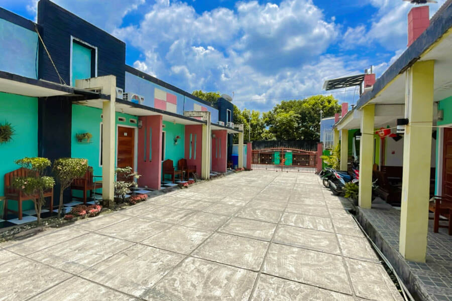 RedDoorz near Jalan Angsana Lubuk Linggau