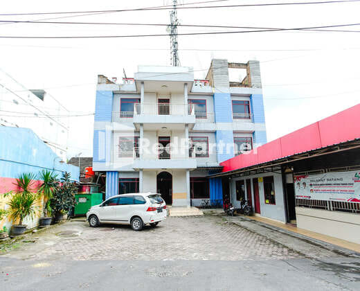 Hotel Serena Anggrek near Manhattan Times Square Mall Medan RedPartner