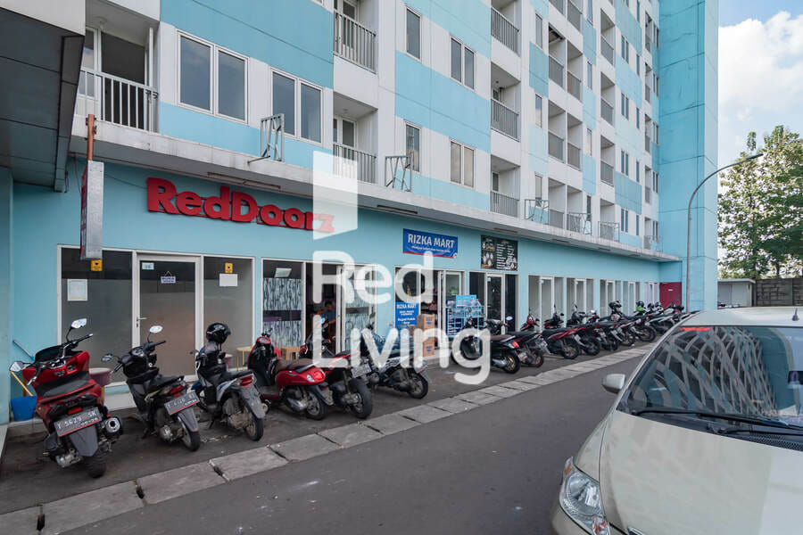RedLiving Apartemen Grand Sentraland - Bangde Rooms