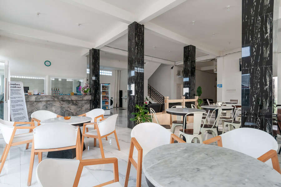 RedDoorz near UISU teladan Medan