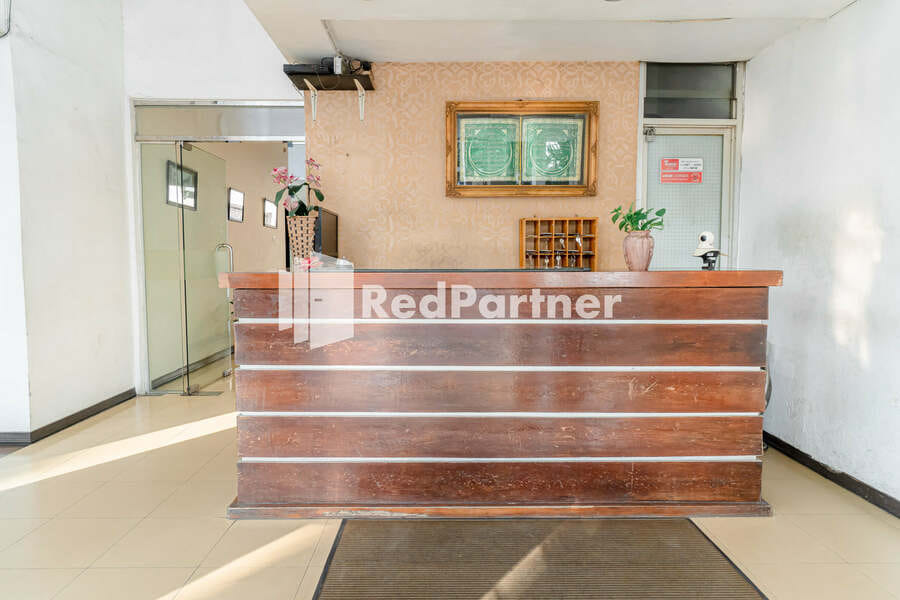 Cherry Pink Hotel Medan RedPartner