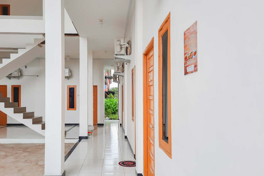 RedDoorz @ Permana Homestay near Supadio Airport Pontianak